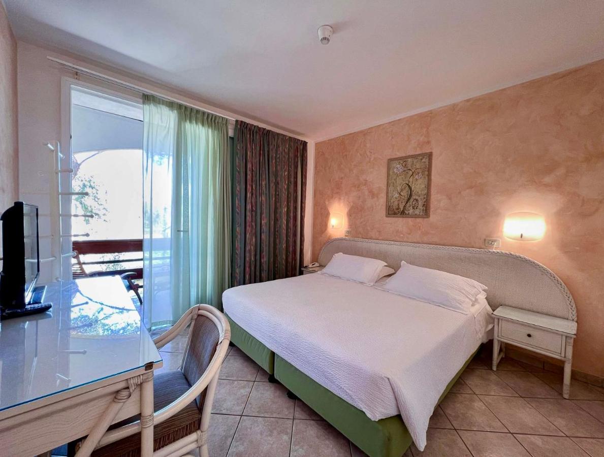 Hotel Meridiana Marina di Campo Luaran gambar